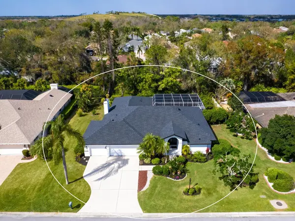 5646 COUNTRY LAKES DR,  Sarasota,  FL 34243