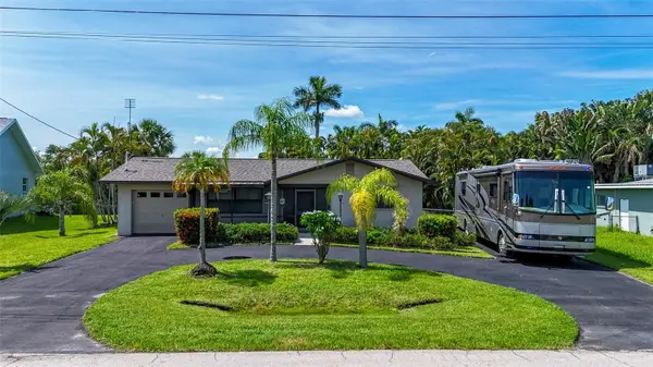457 GRENIER DR,  North Fort Myers,  FL 33903