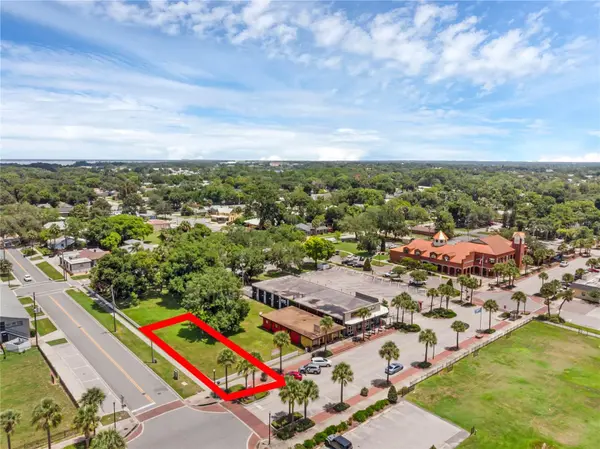 N NEW HAMPSHIRE AVE, Tavares, FL 32778