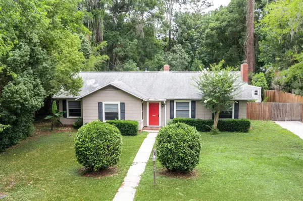 1404 NW 10TH AVE, Gainesville, FL 32605
