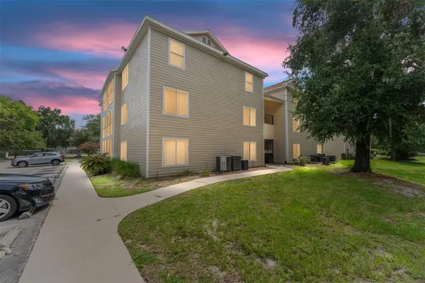 3800 SW 20TH AVE #210, Gainesville, FL 32607