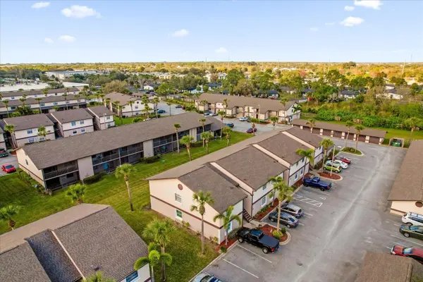 1070 MOLLIE LN #1, Melbourne, FL 32935