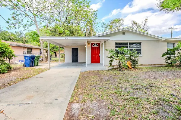 4218 E PARIS ST, Tampa, FL 33610