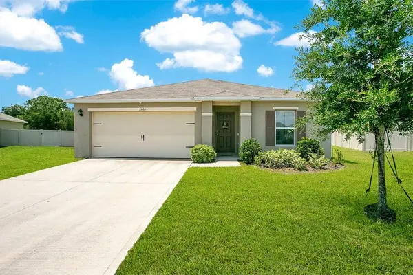 2668 GRAND CENTRAL AVE, Tavares, FL 32778