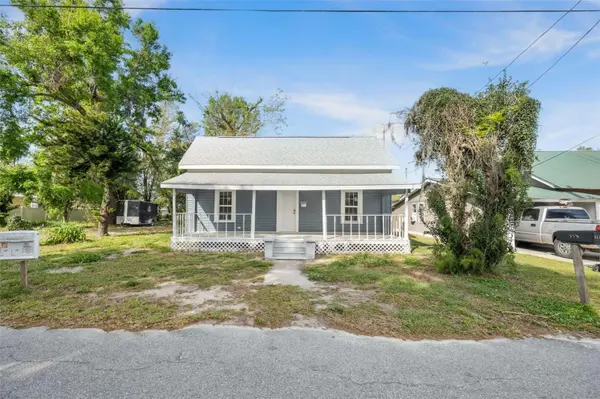215 MAPLE LN,  Fort Meade,  FL 33841