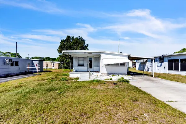 1843 HOYLE DR, Holiday, FL 34691