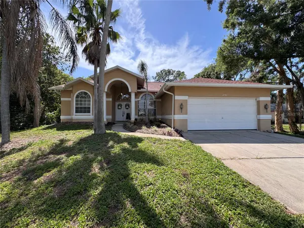2752 CYPRESS DR, Clearwater, FL 33763