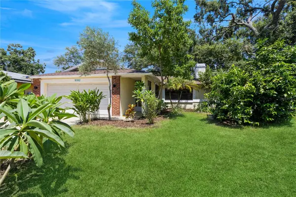 9592 128TH TER, Largo, FL 33773