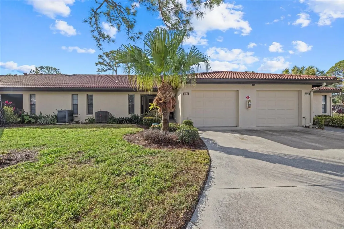 3740 PINECONE CT #163, Sarasota, FL 34238