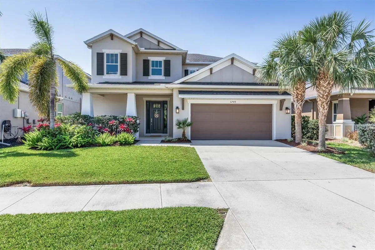 5749 SUNFLOWER CIR, Sarasota, FL 34238