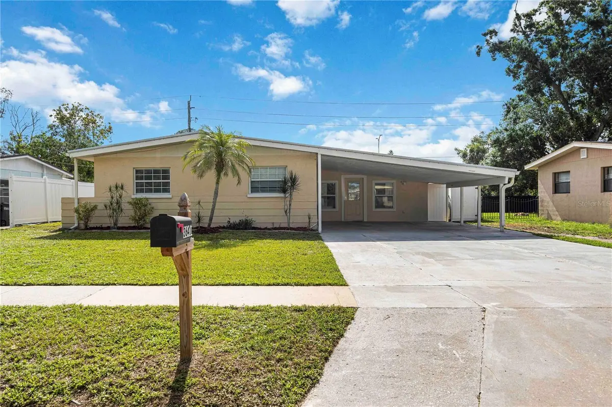 3641 STOKES DR, Sarasota, FL 34232
