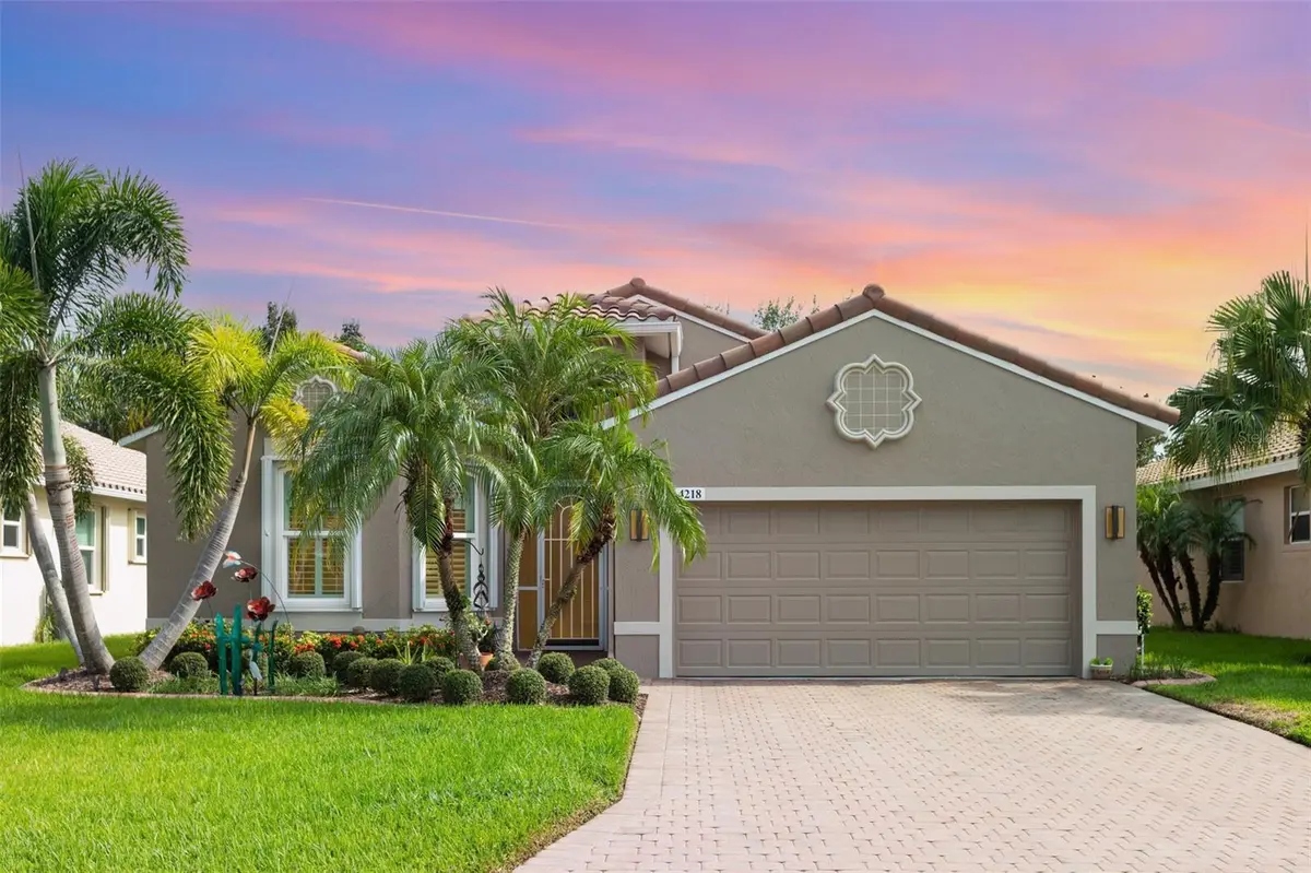 4218 65TH PL E, Sarasota, FL 34243