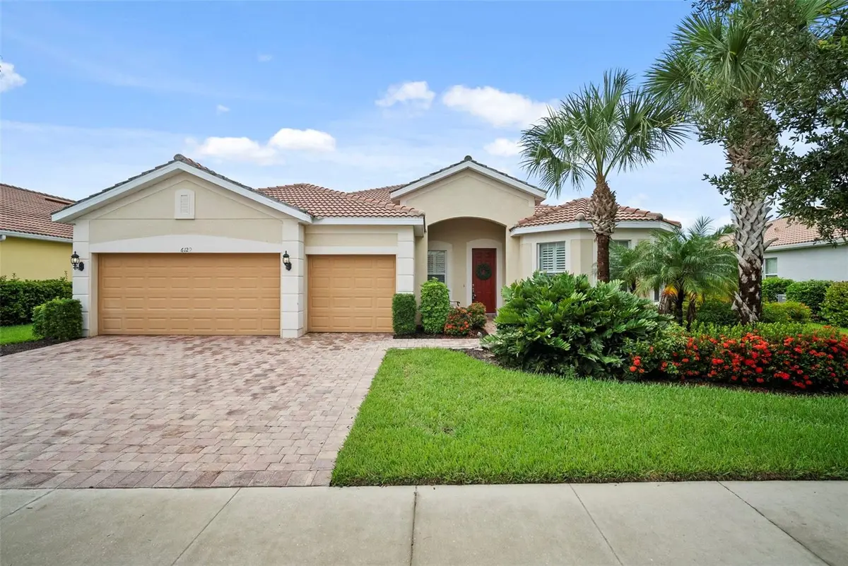6129 ABACO DR, Sarasota, FL 34238
