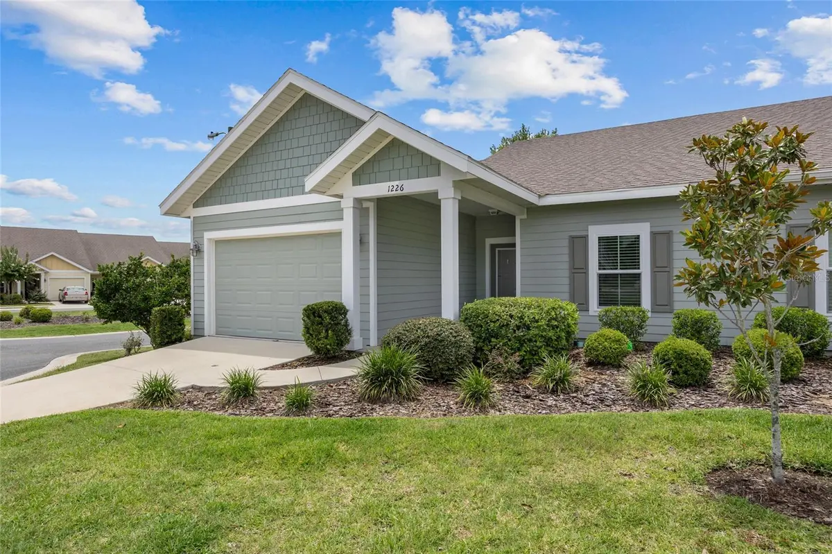 1226 NW 129TH DR, Newberry, FL 32669