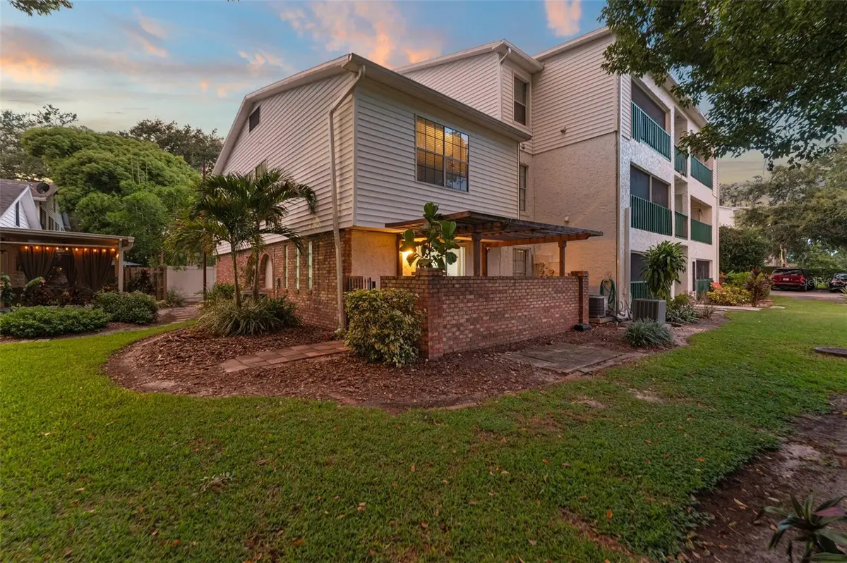 496 W PAR ST #496, Orlando, FL 32804