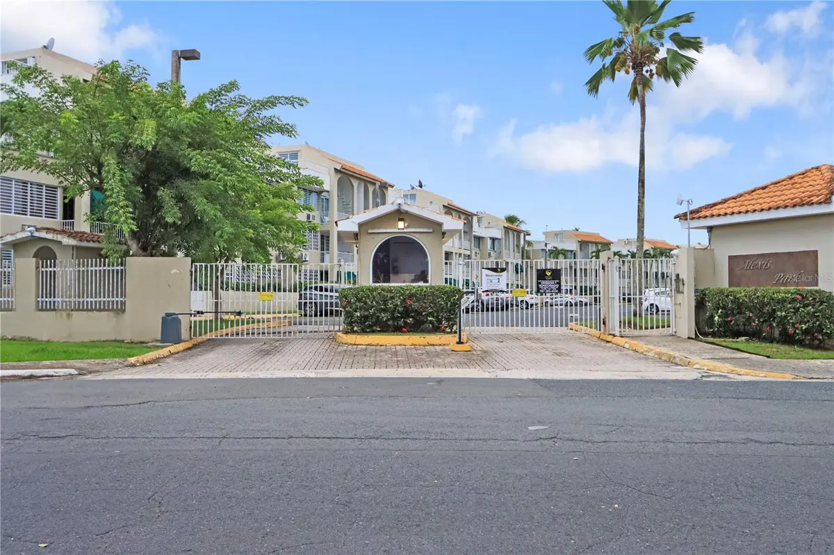120 AVE. LAGUNA #1320, Carolina, PR 00979