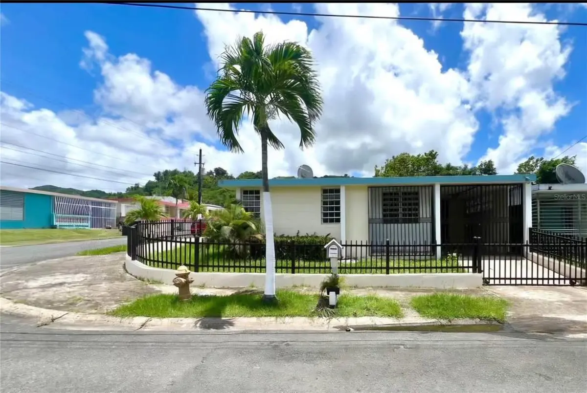 9 CALLE 9, Caguas, PR 00725
