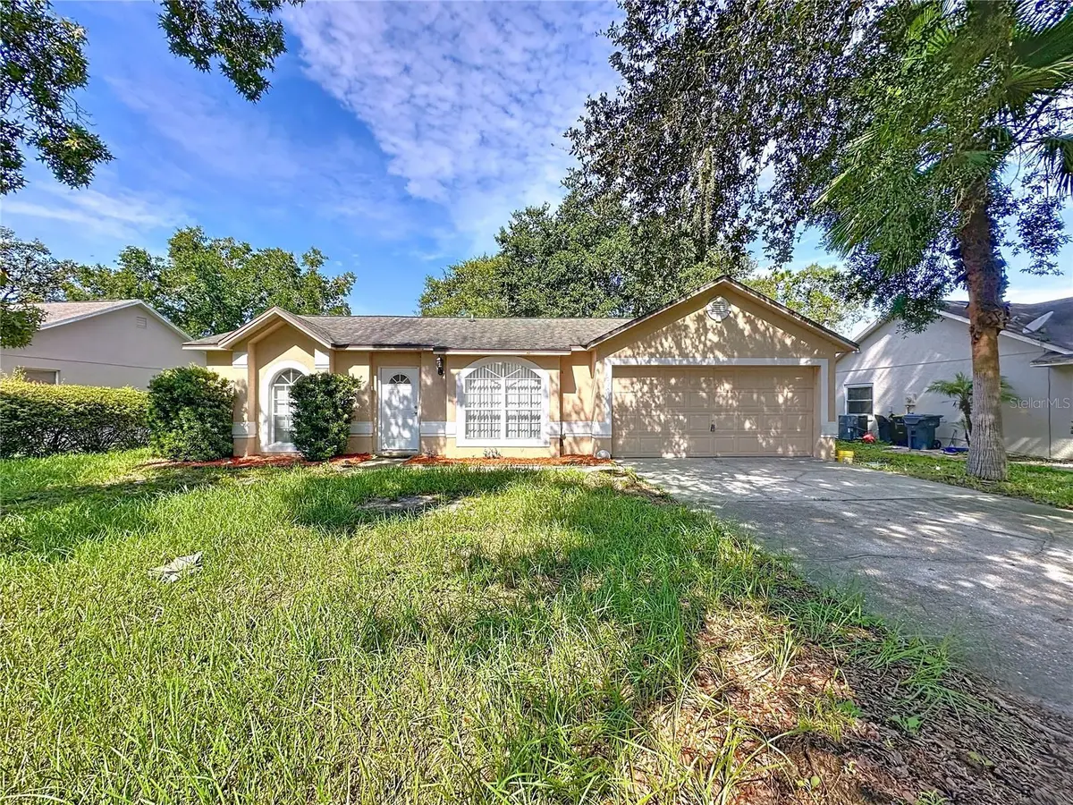 215 FOGGY CREEK RD, Davenport, FL 33837