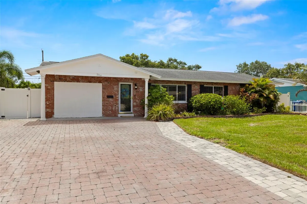 3264 57TH ST N, St Petersburg, FL 33710