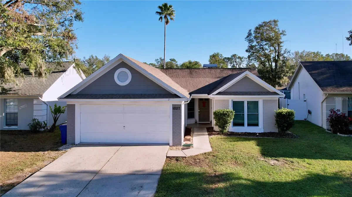 1027 HARDWOOD DR, Valrico, FL 33596