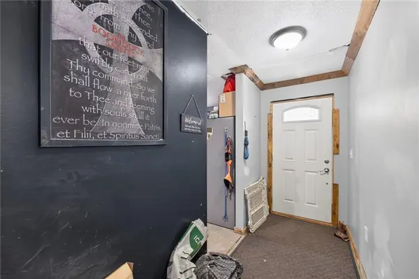 6711 Windsong DR, Topeka, KS 66619