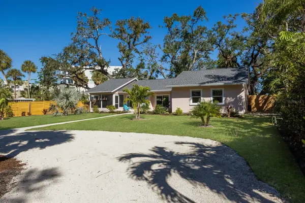 1155 TAHITI Pkwy, Sarasota, FL 34236