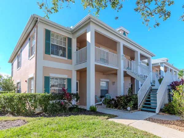 4207 CADDIE DR E #202, Bradenton, FL 34203