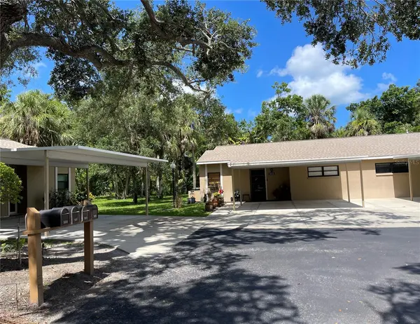 5013 VILLAGE GARDENS DR #34, Sarasota, FL 34234