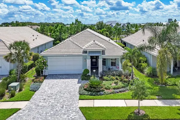 8007 SANDSTAR WAY,  Sarasota,  FL 34240