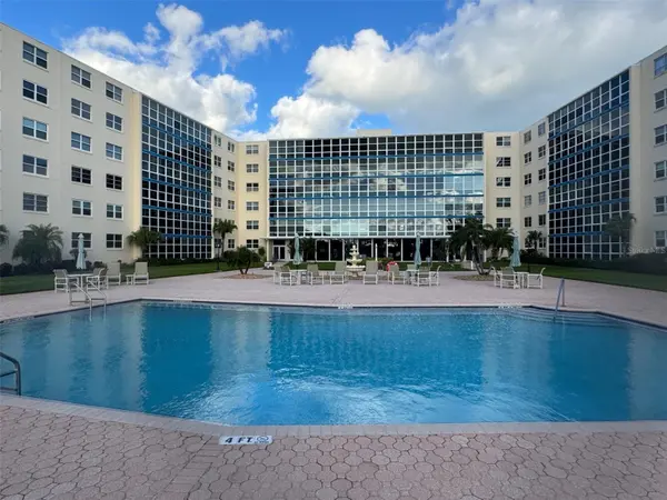 1224 S PENINSULA DR #422, Daytona Beach, FL 32118