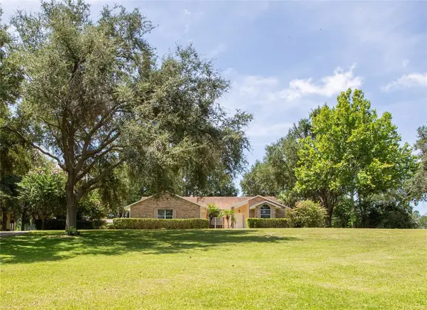 14932 THOROUGHBRED LN, Montverde, FL 34756