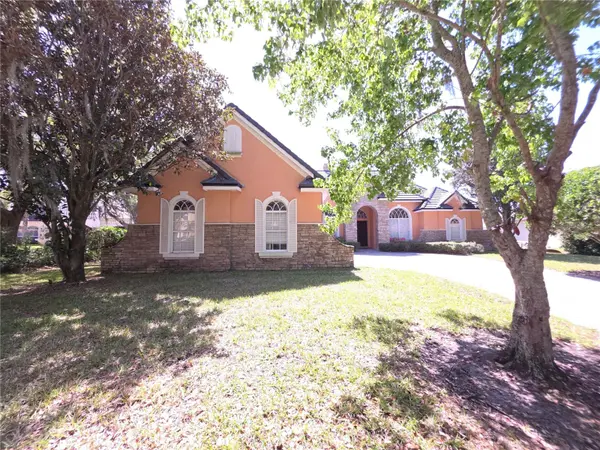 9137 SOUTHERN BREEZE DR, Orlando, FL 32836