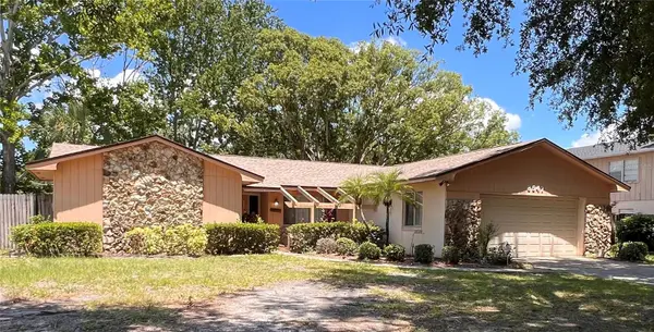 8547 CEDAR COVE DR, Orlando, FL 32819