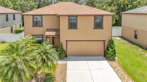 2600 VINEYARD CIR, Sanford, FL 32771