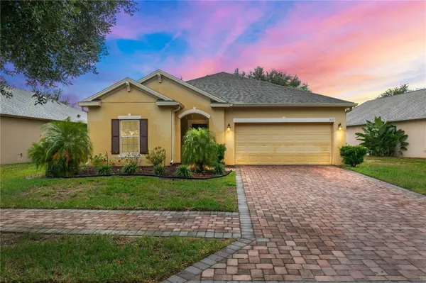 329 LAKE DAVENPORT CIR, Davenport, FL 33837