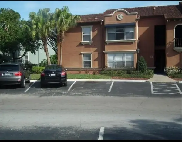 5128 CONROY RD #15, Orlando, FL 32811