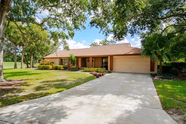 7203 WOODVILLE CRES, Orlando, FL 32819