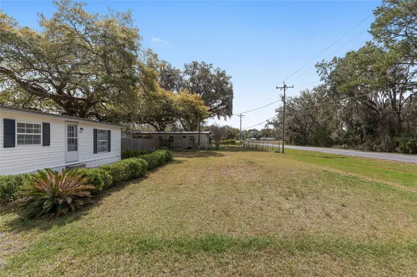 15375 NE 148TH TER, Fort Mc Coy, FL 32134