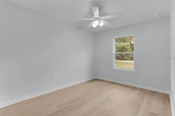 106 SEQUOIA TRL, Ocklawaha, FL 32179
