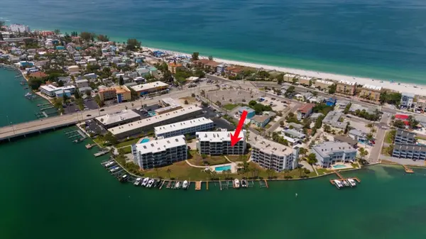 9815 HARRELL AVE #302,  Treasure Island,  FL 33706