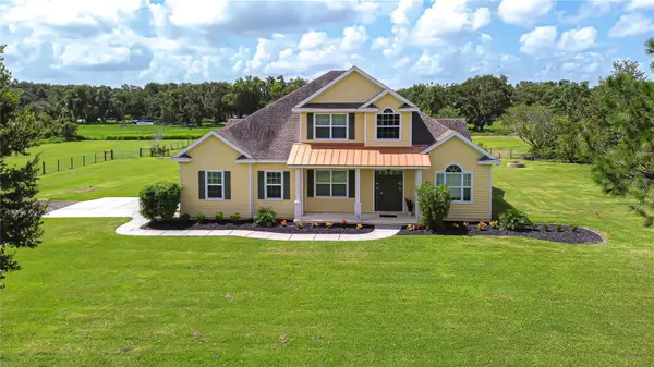 201 MOCCASIN HOLLOW RD, Lithia, FL 33547