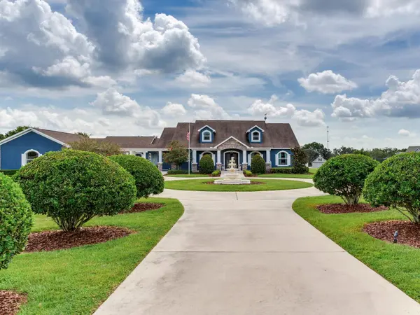 8604 ALAFIA HILLS DR, Plant City, FL 33567