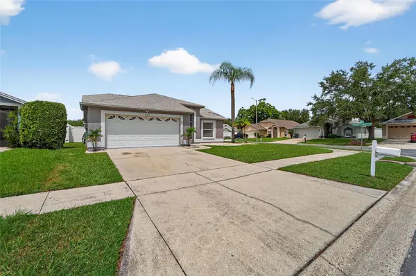 6101 BECKLIN PL, Riverview, FL 33578