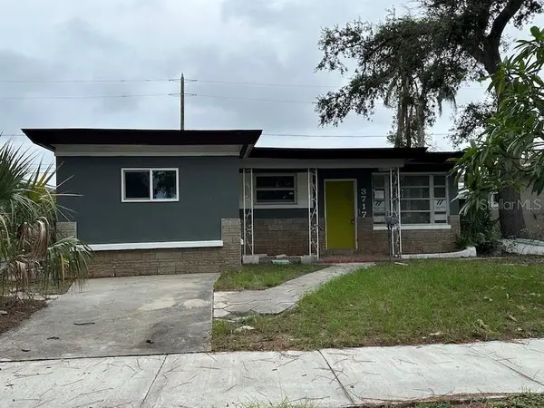 3717 1ST AVE S, St Petersburg, FL 33711