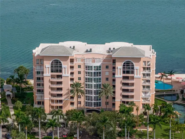 4963 BACOPA LN S #105, St Petersburg, FL 33715