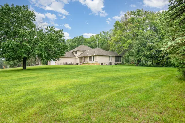 15657 Juniper Ridge DR NW, Ramsey, MN 55303