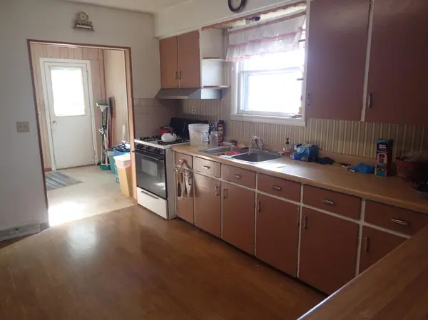 105 Pine ST S, Sauk Centre, MN 56378