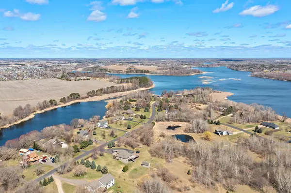2729 319th LN NE, Cambridge, MN 55008