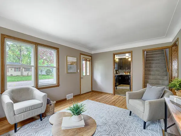 5024 Mayview RD, Minnetonka, MN 55345