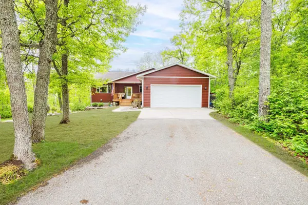 31172 Apache CIR, Pequot Lakes, MN 56472
